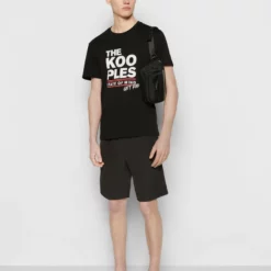The Kooples T-shirt Con Stampa - Black, Uomo -Vendite The Kooples 01d78f6a4f3f4a459766f8b52814d902