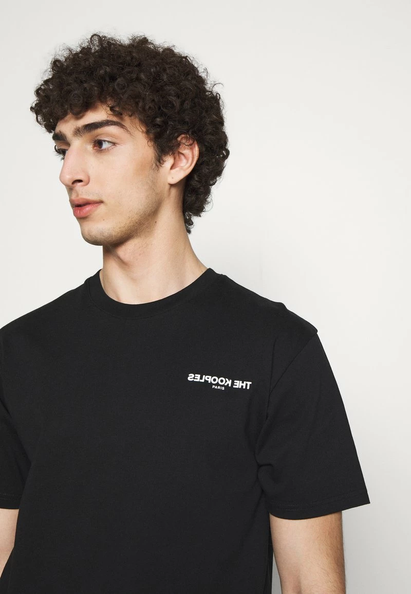 The Kooples Uomo CHEST LOGO - T-shirt Con Stampa - Black 6 The Kooples Uomo CHEST LOGO - T-shirt Con Stampa - Black - immagine 4