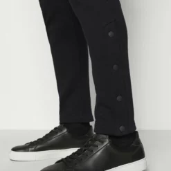 The Kooples Pantaloni Sportivi - Black, Uomo -Vendite The Kooples 091574d03e47410086b4cbbd36928036