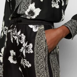 The Kooples PANTALON TAILLE ELASTIQUE - Pantaloni - Black/white, Donna 15 The Kooples PANTALON TAILLE ELASTIQUE - Pantaloni - Black/white, Donna -Vendite The Kooples 1aa2d226d4f44677a4a1ff796548f0e9