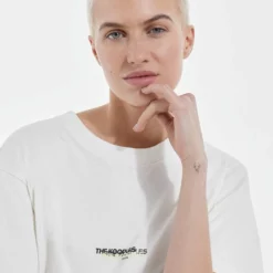 The Kooples TRIPLE LOGO - T-shirt Con Stampa - White, Donna 13 The Kooples TRIPLE LOGO - T-shirt Con Stampa - White, Donna -Vendite The Kooples 2125bd1d9f5640a8b8f4856aa1efb52b