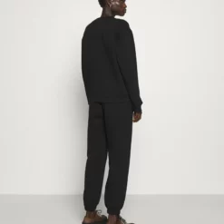 The Kooples Felpa - Black, Donna 11 The Kooples Felpa - Black, Donna -Vendite The Kooples 227a9d7f6c3044cc95cfa7cd440d6245