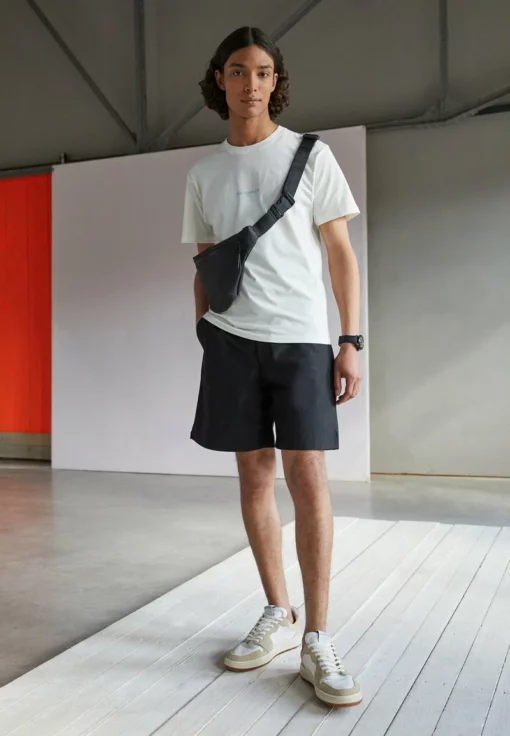 The Kooples Shorts - Black, Uomo 2 The Kooples Shorts - Black, Uomo -Vendite The Kooples 2412fff57a5a41039e19ccd638ad4143