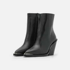 The Kooples Stivaletti Con Tacco - Black, Donna 11 The Kooples Stivaletti Con Tacco - Black, Donna -Vendite The Kooples 26153e77d2394c2880c6df1017fced28