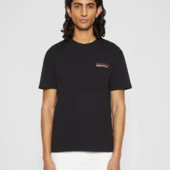 The Kooples Uomo T-shirt Con Stampa - Black 11 The Kooples Uomo T-shirt Con Stampa - Black -Vendite The Kooples 3ad8ee8c85bb4d089d81245e51128082