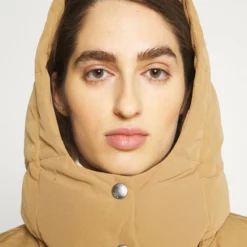 The Kooples DOUDOUNE - Piumino - Beige, Donna -Vendite The Kooples 4cc733658c1a45f7a678809d6190e24e