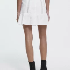 The Kooples Donna COURTE BRODERIE ANGLAISE - Gonna A Campana - Off White -Vendite The Kooples 658c613bd10e480f907d429fda2334d6