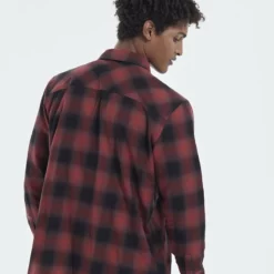 The Kooples Uomo À CARREAUX - Camicia - Red / Black 11 The Kooples Uomo À CARREAUX - Camicia - Red / Black -Vendite The Kooples 659690ed6d334ca8a2c18d3c4944a127