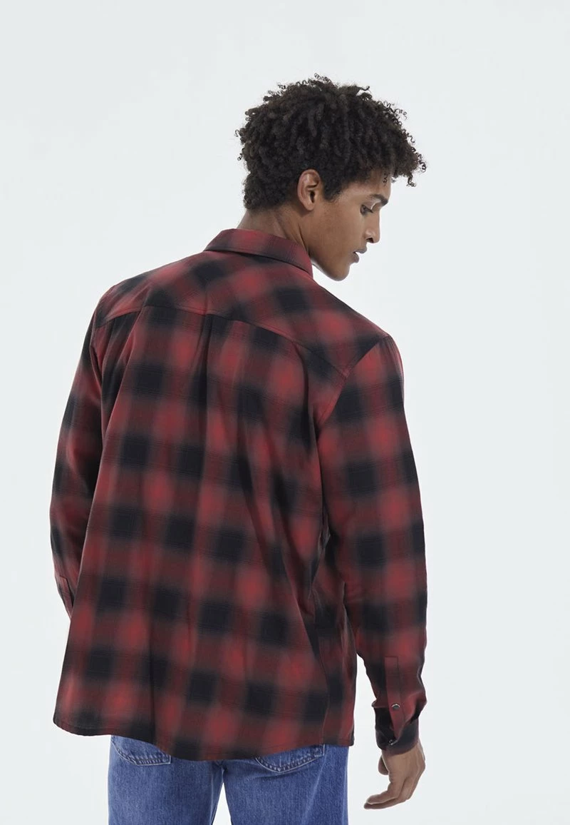 The Kooples Uomo À CARREAUX - Camicia - Red / Black 5 The Kooples Uomo À CARREAUX - Camicia - Red / Black - immagine 3