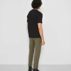 The Kooples T-shirt Con Stampa - Black, Uomo 12 The Kooples T-shirt Con Stampa - Black, Uomo -Vendite The Kooples 6b2f6449d48845598ce16e8079f0f0ab