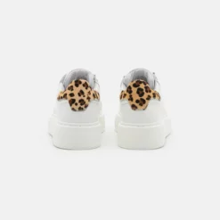 The Kooples Sneakers Basse - White, Donna -Vendite The Kooples 6fdb8370c027448e8c247d91afb0d2f7