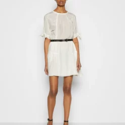 The Kooples ROBE COURTE AVEC BRAIDS MANCHES COURTES VINTAGE - Vestito Estivo - Off White, Donna -Vendite The Kooples 7c441e80db46487a81bac175019931a8