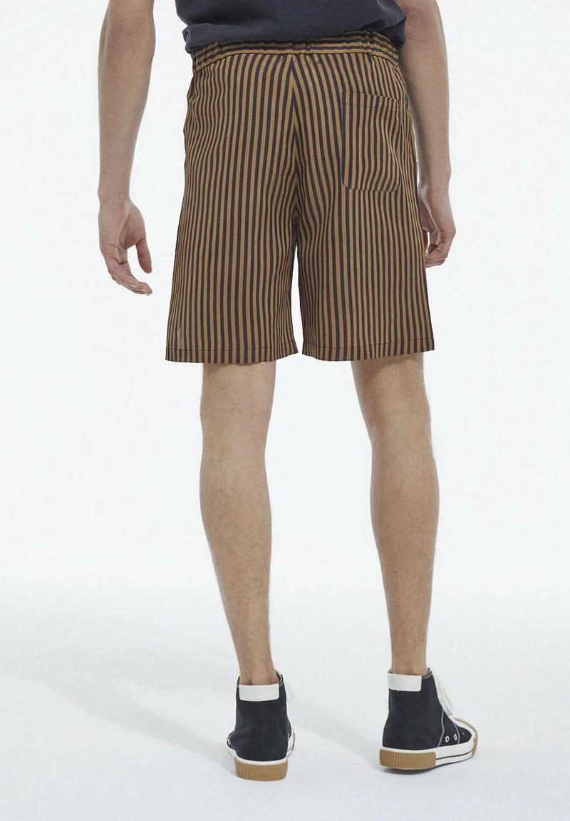 The Kooples PANTALON - Shorts - Navy Brown, Uomo 5 The Kooples PANTALON - Shorts - Navy Brown, Uomo - immagine 3