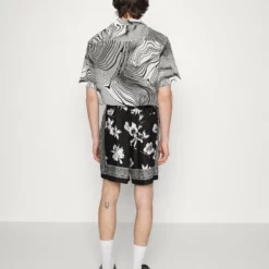 The Kooples Uomo Shorts - Black/white -Vendite The Kooples 95fa66662eeb46e591a68b1c9825f67a