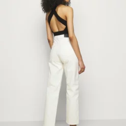 The Kooples Donna Jeans A Sigaretta - Off White 12 The Kooples Donna Jeans A Sigaretta - Off White -Vendite The Kooples a055572ed44b4b9daccbfd91b376f873