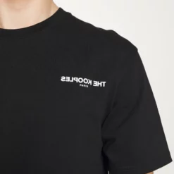 The Kooples Uomo CHEST LOGO - T-shirt Con Stampa - Black 13 The Kooples Uomo CHEST LOGO - T-shirt Con Stampa - Black -Vendite The Kooples a968816eb3ba49f292abfba1d5582960