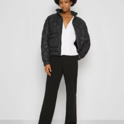 The Kooples Donna Camicetta - White 13 The Kooples Donna Camicetta - White -Vendite The Kooples b48693f56d6141bda043afc60cb608a3