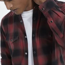 The Kooples Uomo À CARREAUX - Camicia - Red / Black 12 The Kooples Uomo À CARREAUX - Camicia - Red / Black -Vendite The Kooples b9a00c3497004998bf785d43ae1053ee