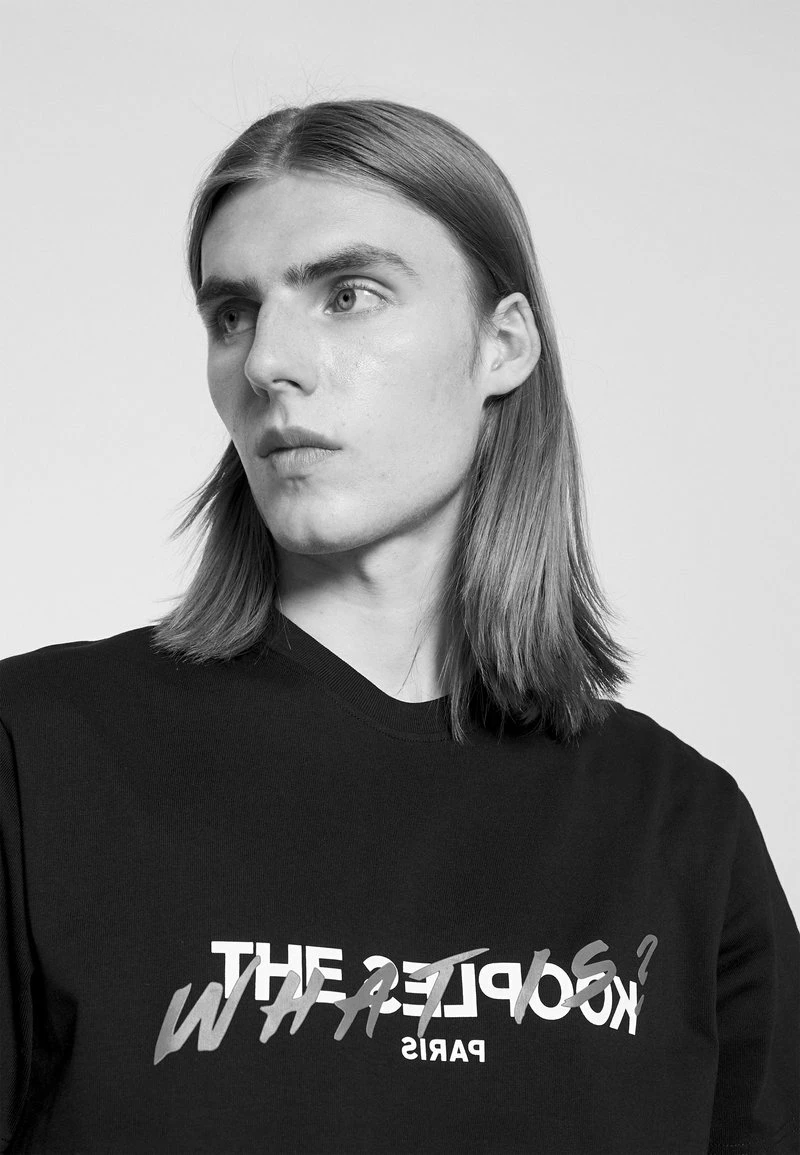 The Kooples WEISSES KÖRPERBETONTES T-SHIRT MIT LOG - T-shirt Con Stampa - Black, Uomo 6 The Kooples WEISSES KÖRPERBETONTES T-SHIRT MIT LOG - T-shirt Con Stampa - Black, Uomo - immagine 4