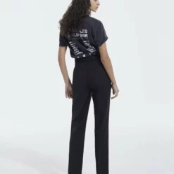 The Kooples T-shirt Con Stampa - Black Washed, Donna -Vendite The Kooples dd331a3ee8f145958b37a285d4e9b47e