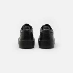 The Kooples Uomo Sneakers Basse - Black -Vendite The Kooples e3f400ccce3546f7a4375fda3e43e490