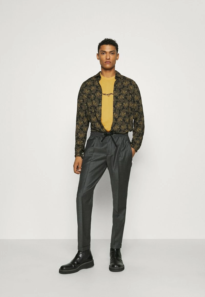 The Kooples T-shirt Con Stampa - Yellow, Uomo 4 The Kooples T-shirt Con Stampa - Yellow, Uomo - immagine 2