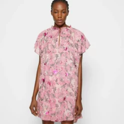 The Kooples ROBE LONGUE MANCHES COURTES LACEEN FLOWERS - Vestito Elegante - Pink, Donna -Vendite The Kooples e6e0a83415984a2e81eb284ad6b5174f
