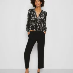 The Kooples TOP - Camicetta - Black / White, Donna 13 The Kooples TOP - Camicetta - Black / White, Donna -Vendite The Kooples e94d03401cda484c9d171e6d5fa33f67