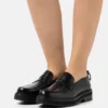 The Kooples Donna LOAFER - Scarpe Senza Lacci - Black -Vendite The Kooples eb4b2d2964004ef393bce5af35836331