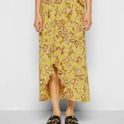 The Kooples ROBE LONGUE SIRENE FRONCEE SUR LE COTE EN VINTAGE FLOWERS - Gonna A Campana - Yellow, Donna -Vendite The Kooples f96c022e4c424aa58160ae19573beef3